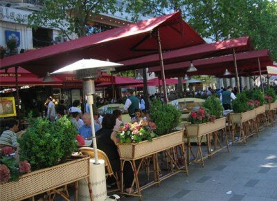 Outdoor cafes, Paris